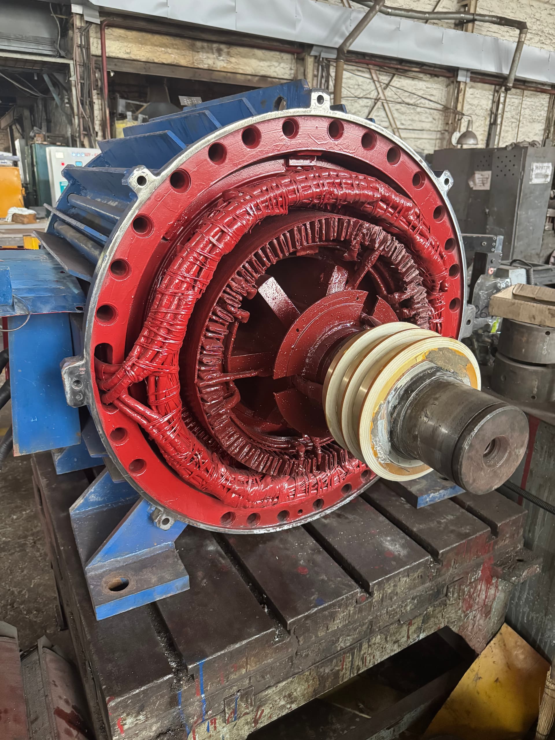 Rewinding of a crane electric motor