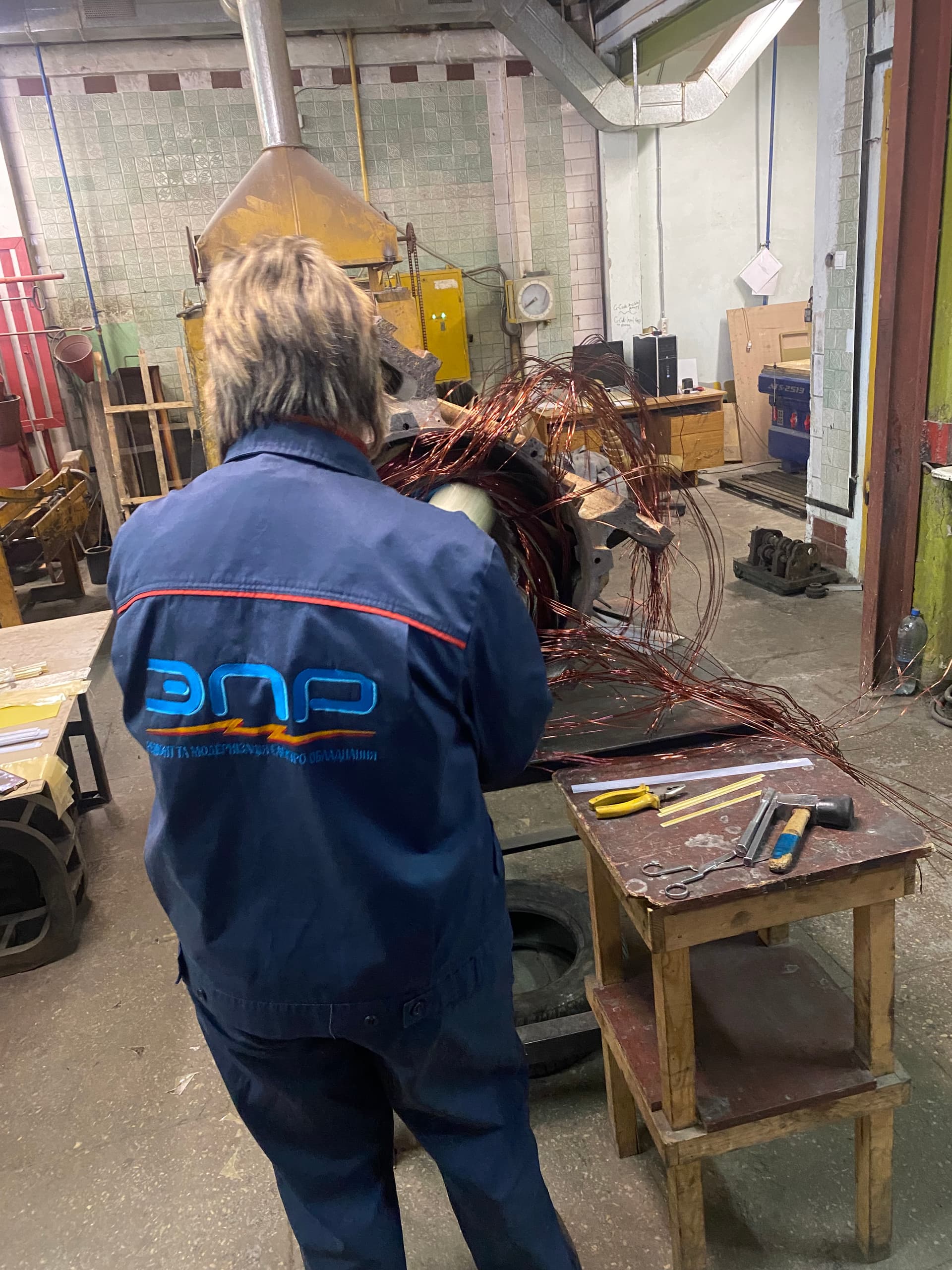 Stator winding replaced with round magnet wire