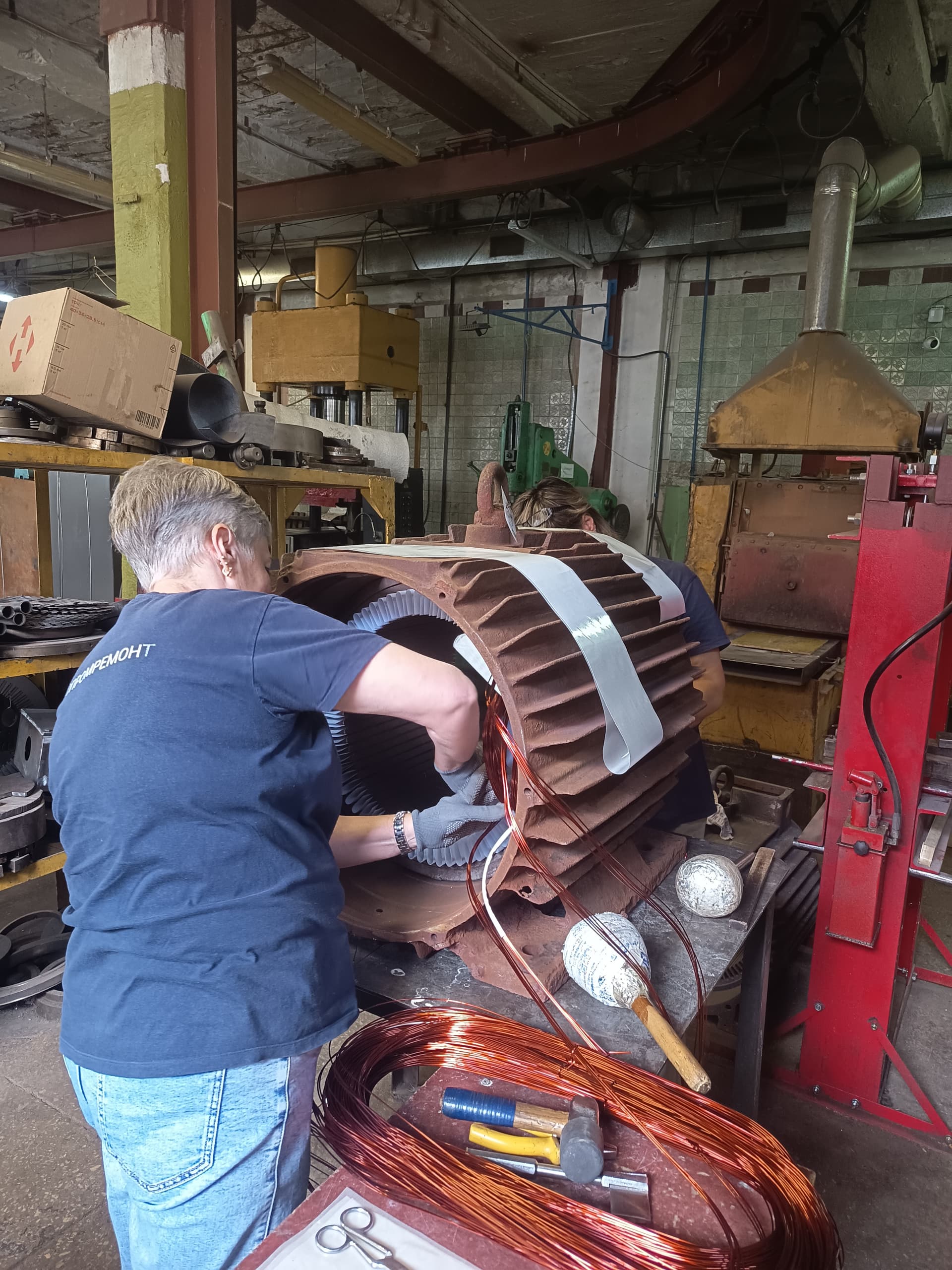 Random-wound electric motors
